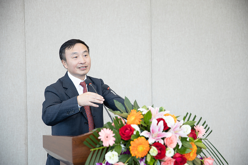 川威集团举行大学生迎新会