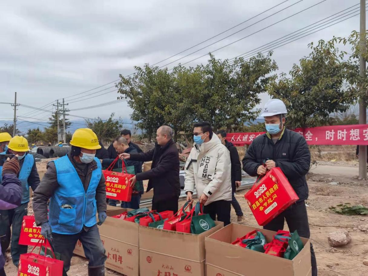 发扬南泥湾精神 坚决打赢“攻坚战”(图6)