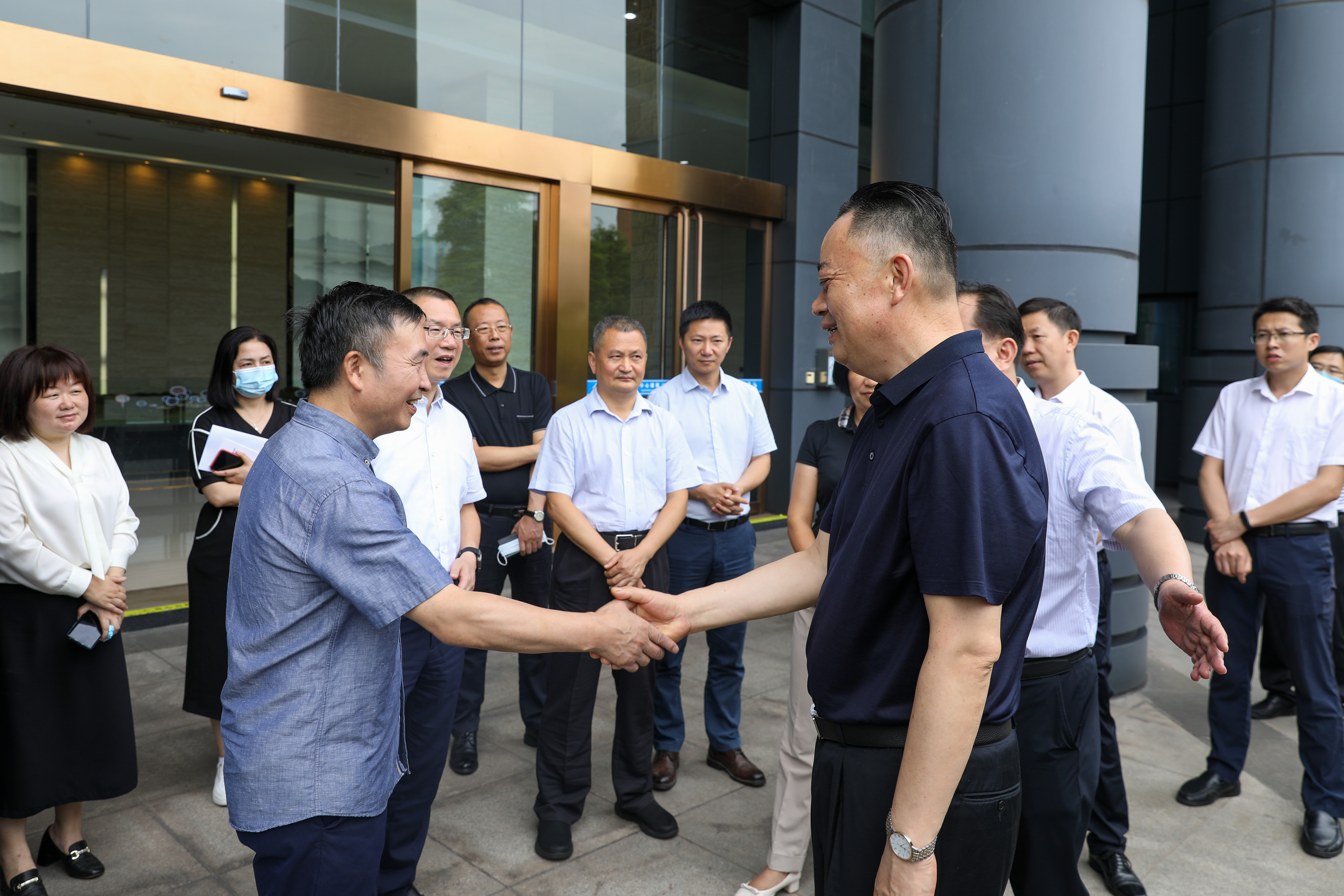 省人大常委会副主任宋朝华到川威连界基地 考察调研(图5) 省人大常委会副主任宋朝华到川威连界基地 考察调研(图5)