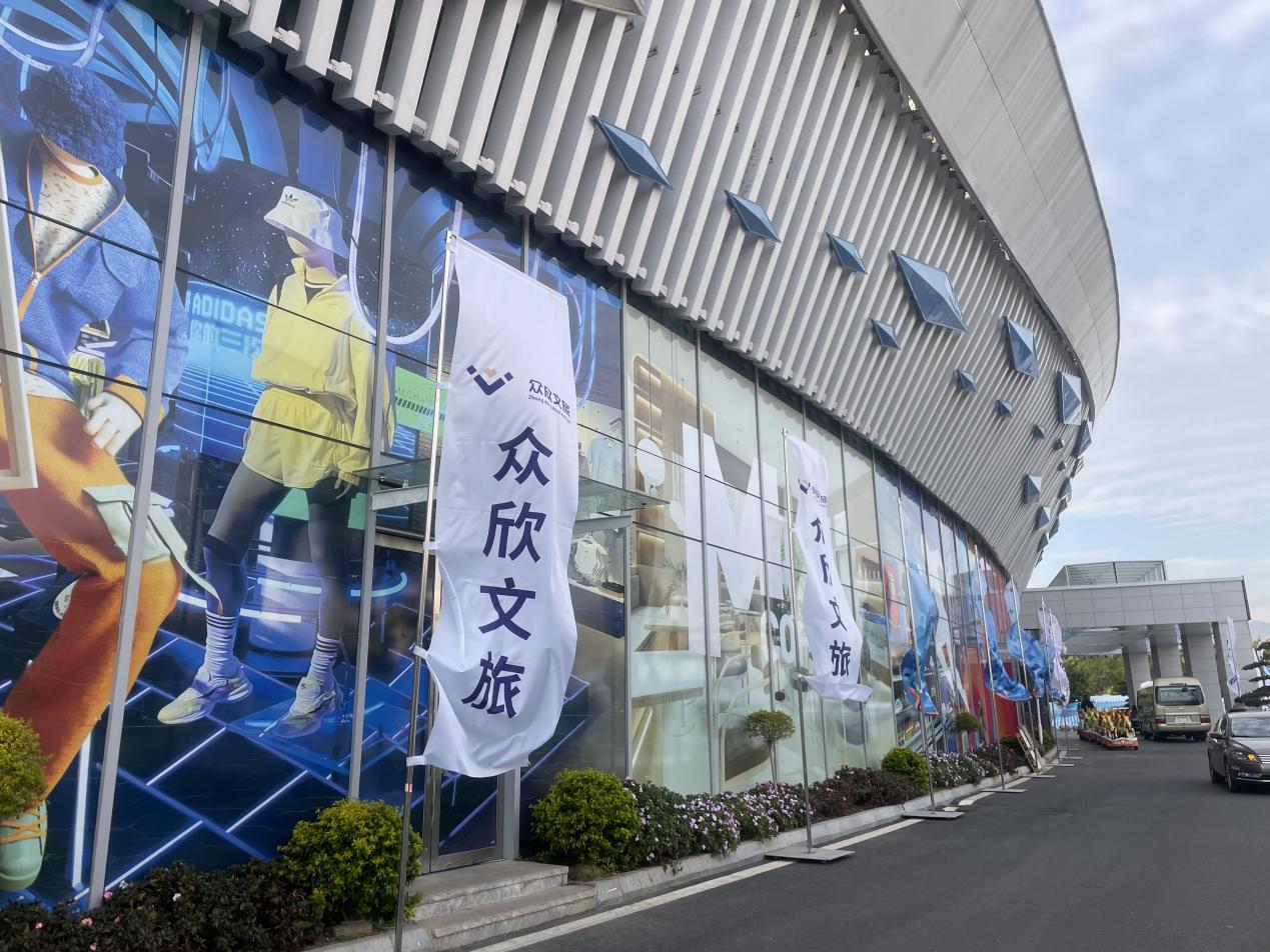 彝族年,迎西马,大石板古村“火出圈”!(图8) 彝族年,迎西马,大石板古村“火出圈”!(图8)
