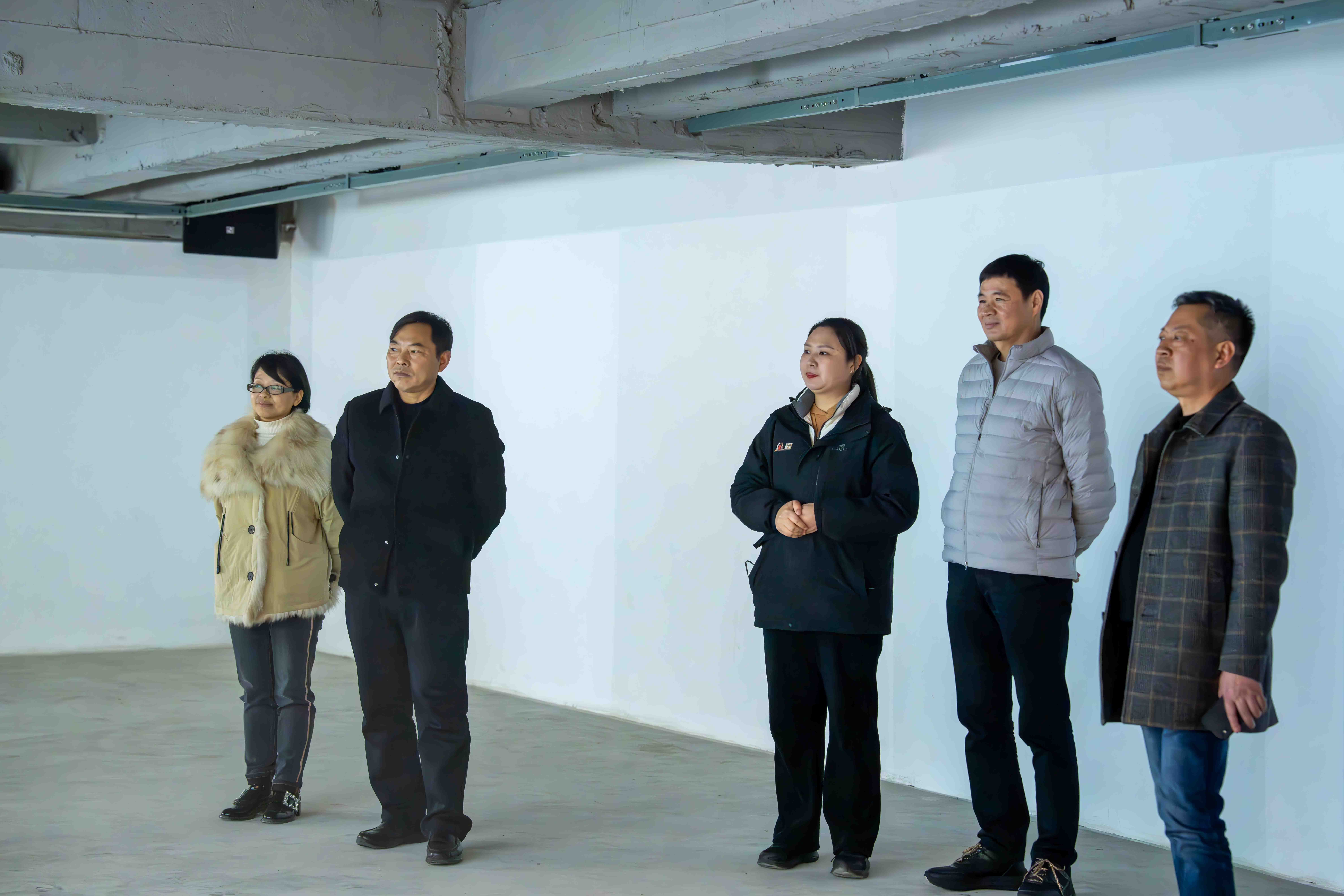 省主流媒体一行赴川威集团连界基地考察交流(图4)