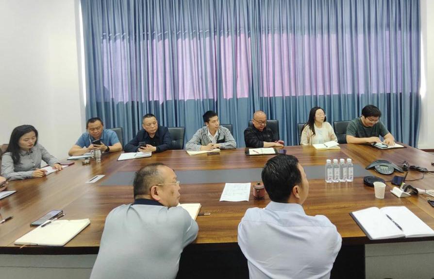 矿业总公司技术中心举办破碎与磨矿知识专题培训(图3) 矿业总公司技术中心举办破碎与磨矿知识专题培训(图3)