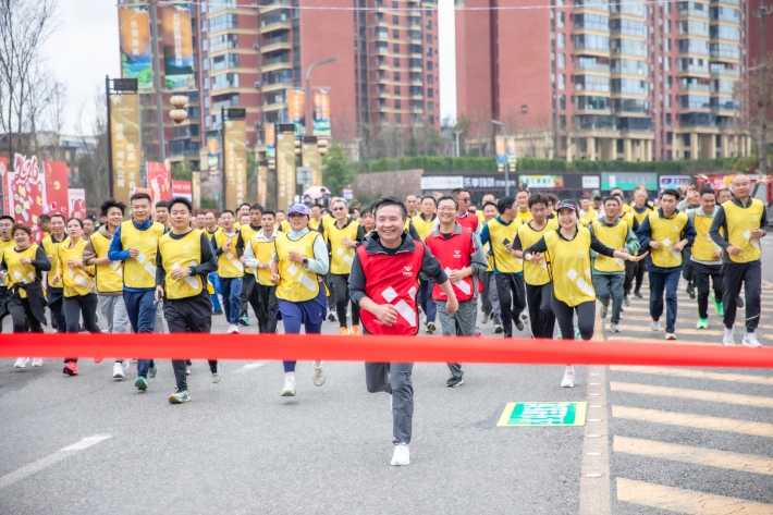 与你同行 共赴新程——川威集团隆重举行2026年新春越野跑(图10)